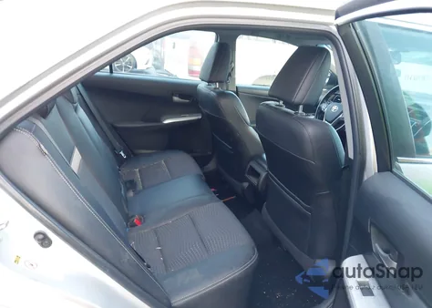 2014 Toyota Camry Se Sport z USA, uszkodzony, nr VIN 4T1BF1FK6EU741707